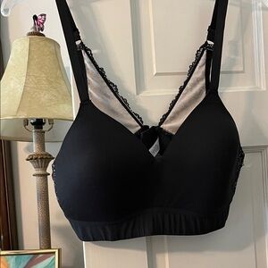 Paramore Black Lace Trim Bra size 38C
